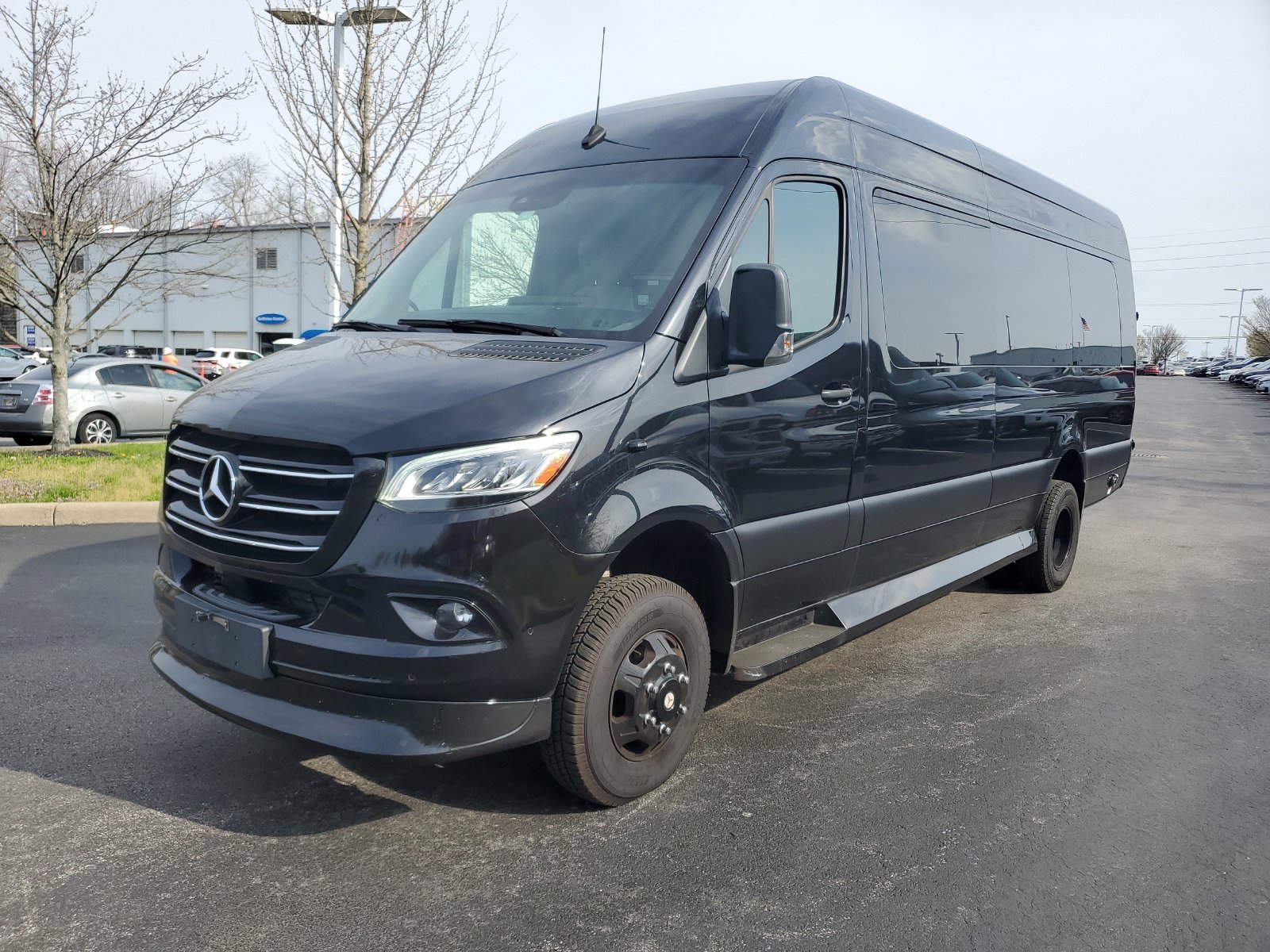 Used 2023 Mercedes-Benz Sprinter 3500 image 2