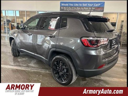 Used 2022 Jeep Compass Altitude w/ Convenience Group image 6