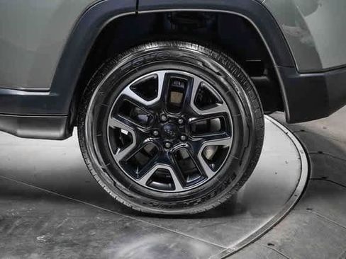 Used 2020 Jeep Compass Trailhawk w/ Safety & Security Group image 10