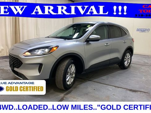 Used 2021 Ford Escape SE image 40