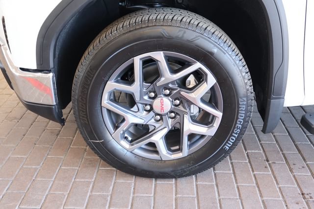 New 2026 GMC Sierra 1500 SLE w/ Max Trailering Package AWD/4WD image 10