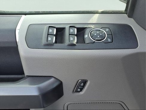 Used 2022 Ford F250 XLT image 16