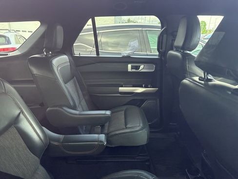 Used 2022 Ford Explorer Timberline w/ Timberline Technology Package image 7