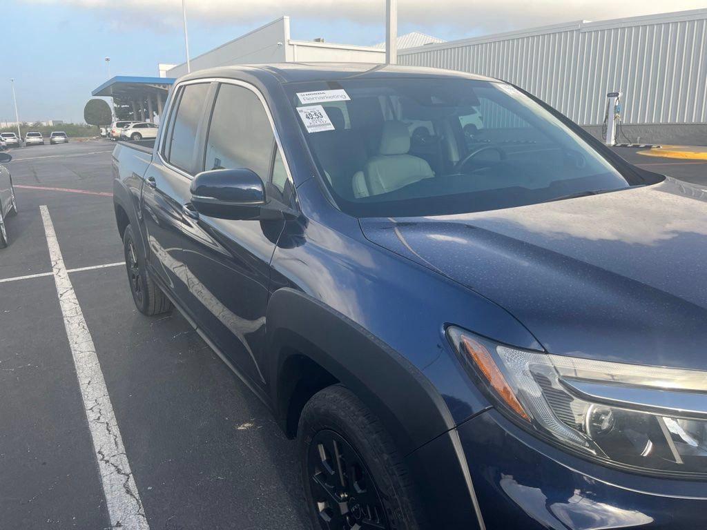 Certified 2023 Honda Ridgeline RTL image 3