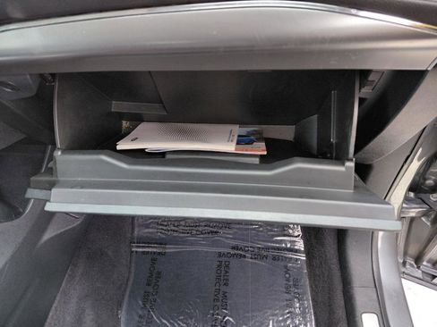 Used 2024 Ford Edge Titanium image 12