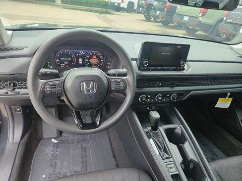 Used 2023 Honda Accord LX image 16