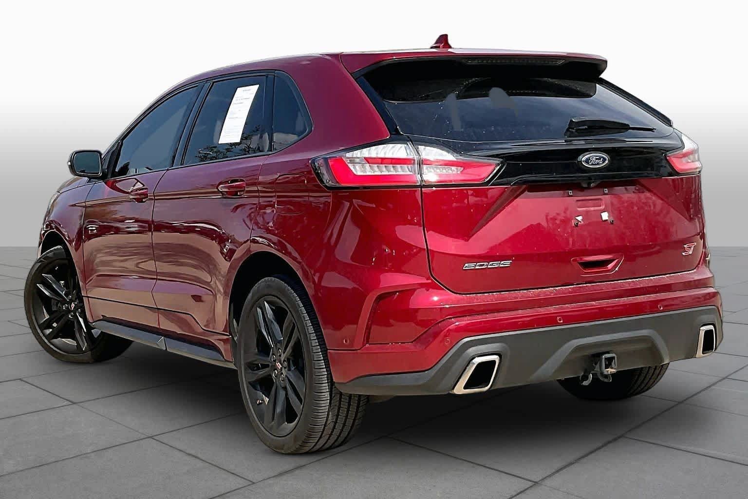 Used 2019 Ford Edge ST w/ Equipment Group 401A AWD/4WD image 11