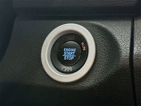 Used 2017 RAM 1500 Laramie w/ Convenience Group image 27