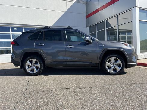 Used 2021 Toyota RAV4 Limited AWD/4WD image 36