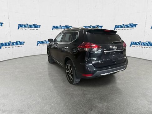 Used 2019 Nissan Rogue SL w/ Premium Package AWD/4WD image 8