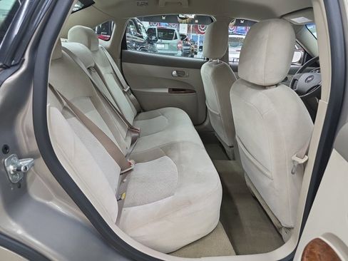 Used 2006 Buick LaCrosse CX image 9