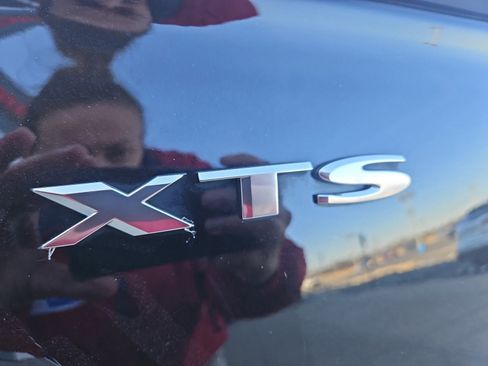 Used 2019 Cadillac XTS Premium Luxury image 22