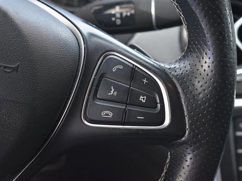 Used 2018 Mercedes-Benz GLA 250 GLA 250 image 17