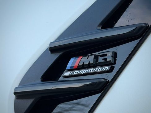 Used 2022 BMW M3 Competition w/ M Carbon Exterior Package RWD image 10