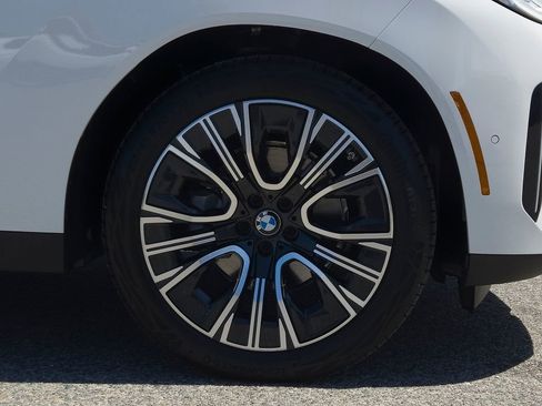 Used 2025 BMW X3 xDrive30i w/ Premium Package image 7