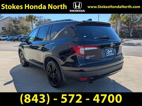 Certified 2022 Honda Pilot Black Edition image 6