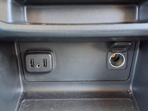 Used 2019 Chevrolet Colorado LT w/ LT Convenience Package image 8