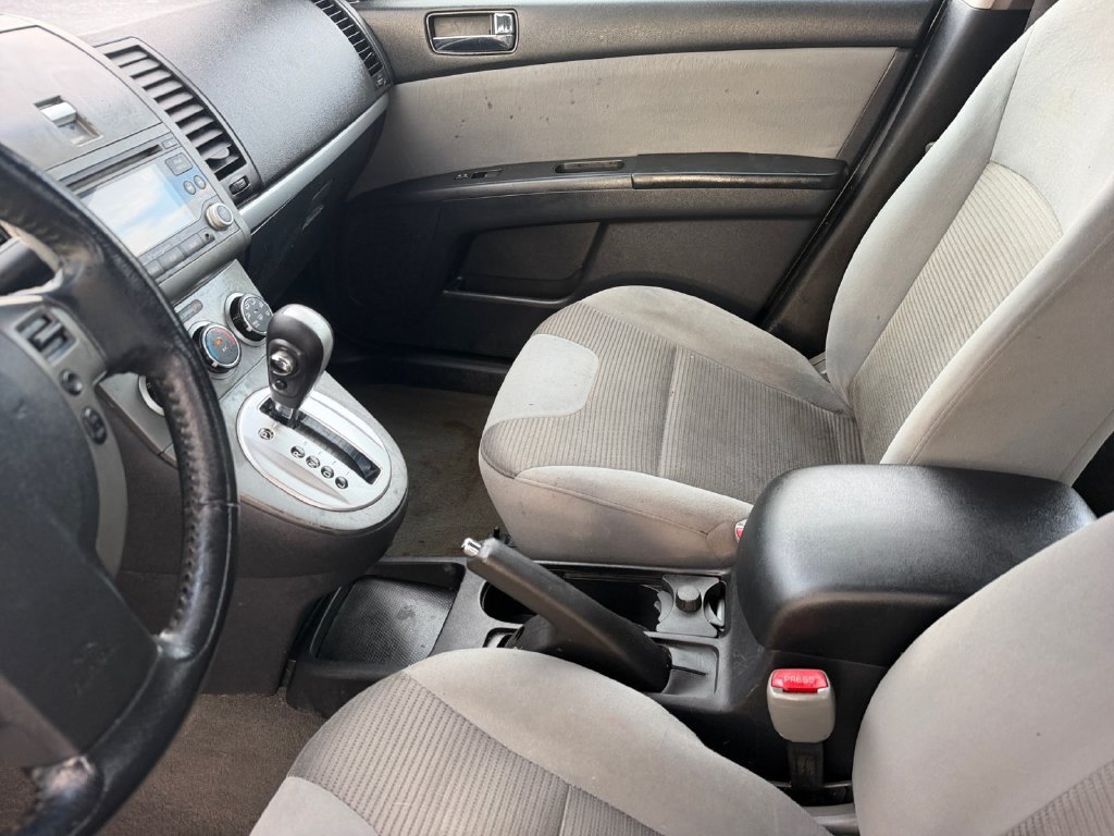 Used 2011 Nissan Sentra 2.0 SR w/ Convenience Pkg FWD image 12