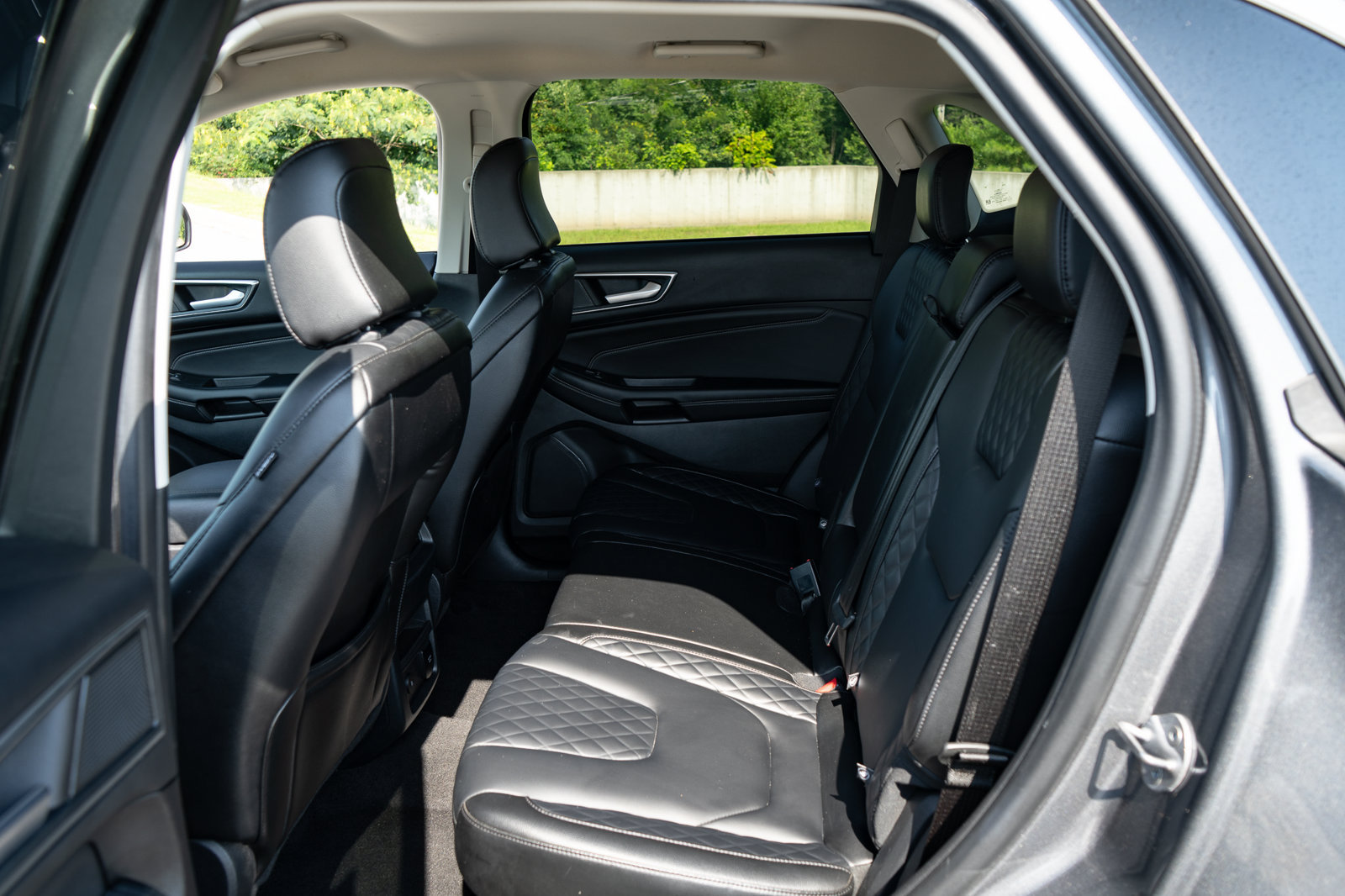 Used 2024 Ford Edge Titanium AWD/4WD image 18