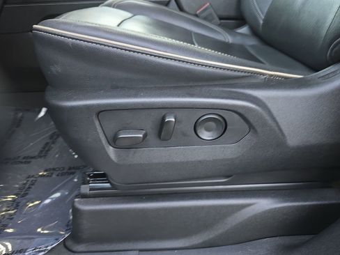 Used 2024 Chevrolet Tahoe Premier image 29