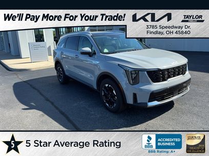Used 2025 Kia Sorento S w/ Panoramic Sunroof Package