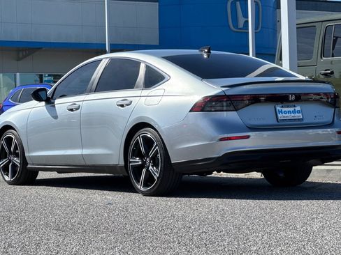 Used 2024 Honda Accord Sport image 3