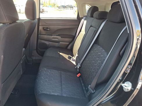 Used 2024 Mitsubishi Outlander Sport SE image 11