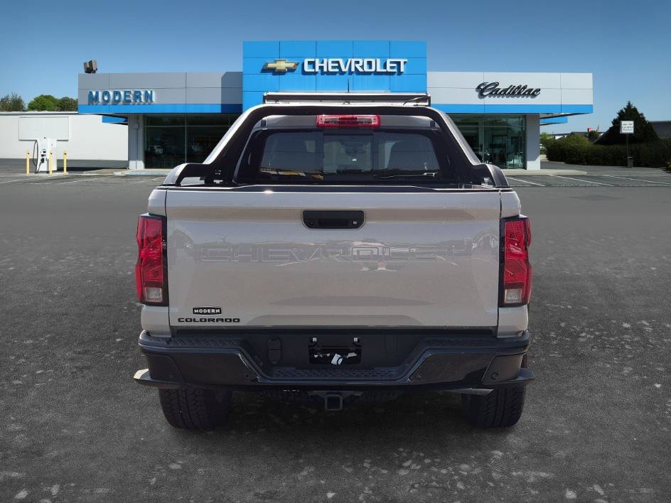 New 2026 Chevrolet Colorado Trail Boss w/ Midnight Edition AWD/4WD image 4