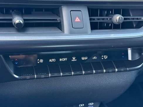 New 2026 Lexus UX 300h FWD image 20