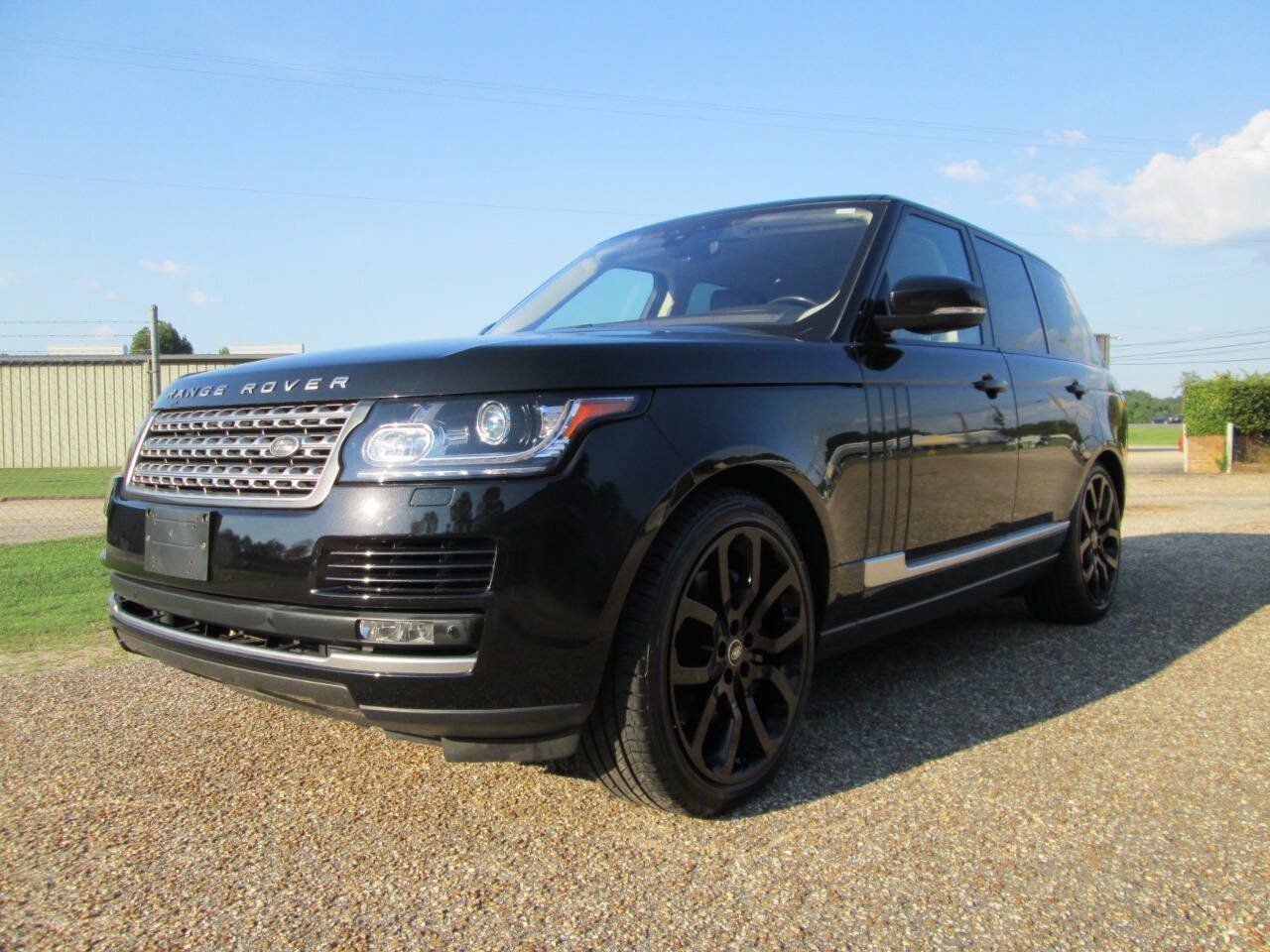 Used 2017 Land Rover Range Rover Supercharged AWD/4WD image 1