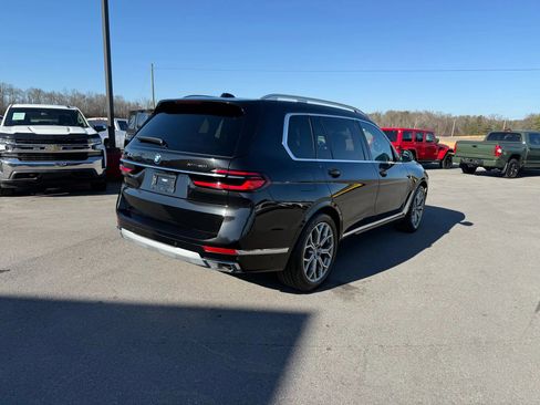Used 2023 BMW X7 xDrive40i image 4