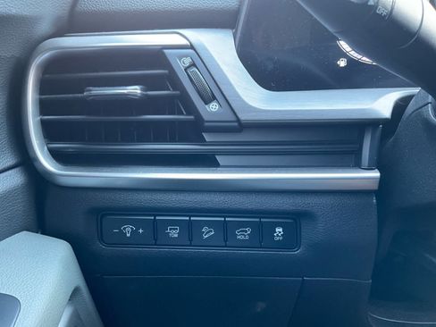 Used 2023 Kia Telluride EX X-Line AWD/4WD image 18