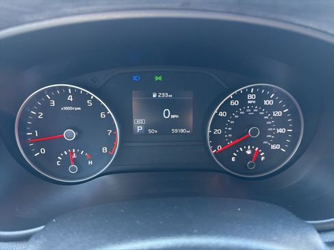 Used 2020 Kia Sportage LX image 14