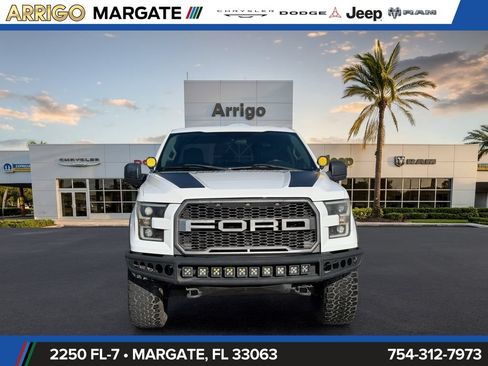 Used 2015 Ford F150 XLT RWD image 2