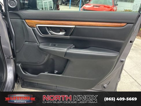 Used 2022 Honda CR-V Touring image 29