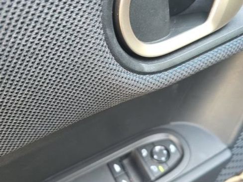 Used 2025 MINI Cooper S FWD image 15