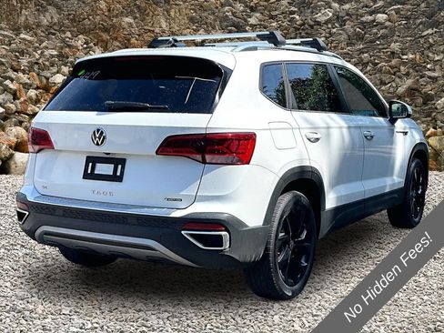 Used 2022 Volkswagen Taos SE AWD/4WD image 2