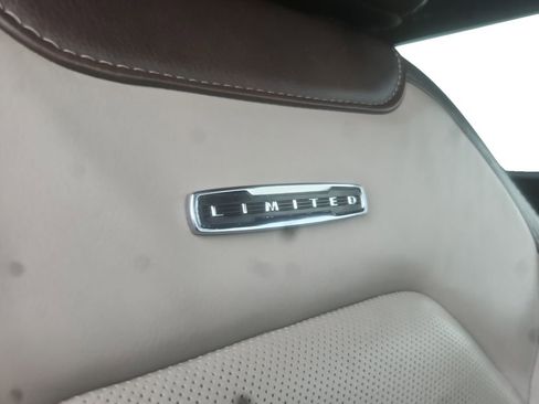 Used 2019 Ford F450 Limited image 19