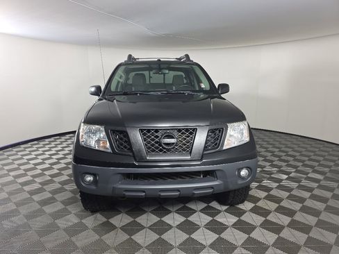 Used 2017 Nissan Frontier PRO-4X AWD/4WD image 8