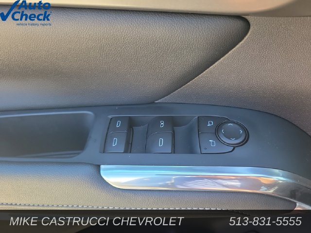 Used 2025 Chevrolet Traverse LT w/ Driver Confidence Package FWD image 21