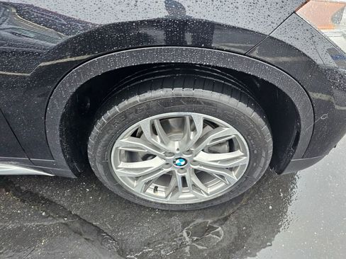 Used 2017 BMW X1 xDrive28i image 9