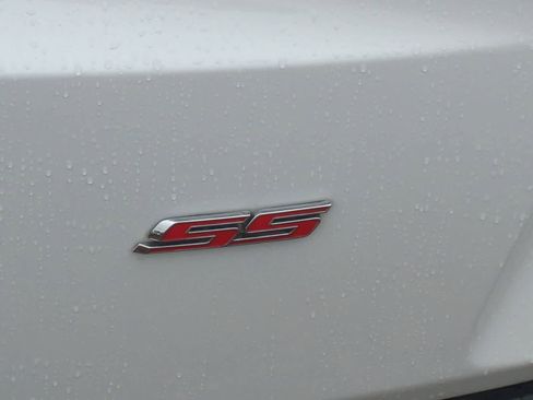 Used 2016 Chevrolet Camaro SS image 13