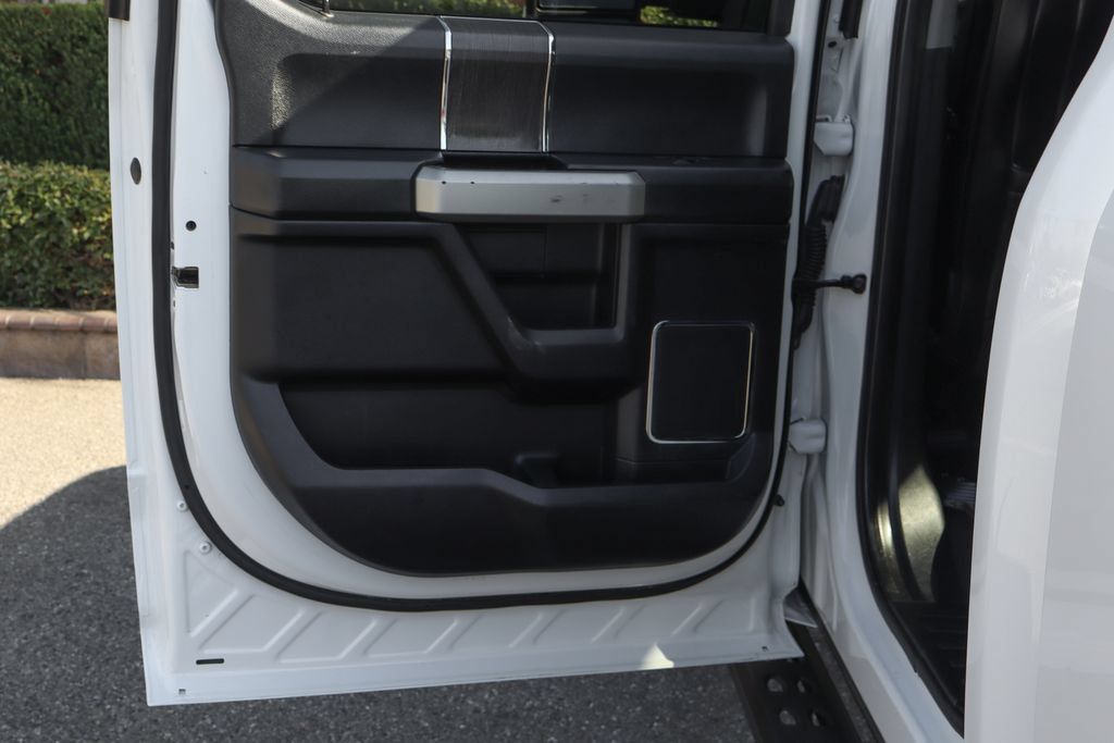 Used 2020 Ford F250 Lariat w/ Lariat Value Package AWD/4WD image 45