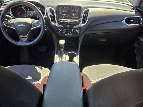 Certified 2024 Chevrolet Equinox LT FWD image 12