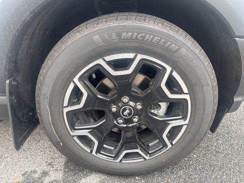 New 2025 Ford Bronco Sport Outer Banks w/ Outer Banks Tech Package+ image 13