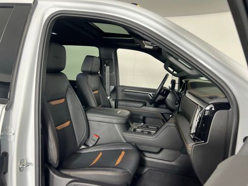 Used 2024 GMC Sierra 2500 AT4 w/ AT4 Premium Plus Package image 30