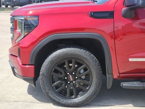 Used 2023 GMC Sierra 1500 Elevation image 8
