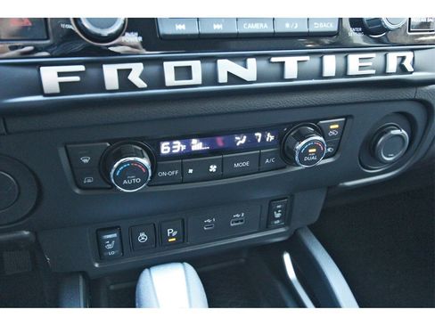 New 2026 Nissan Frontier SV image 25