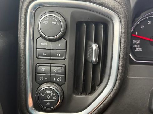 Used 2021 Chevrolet Silverado 1500 LTZ w/ LTZ Premium Package AWD/4WD image 18