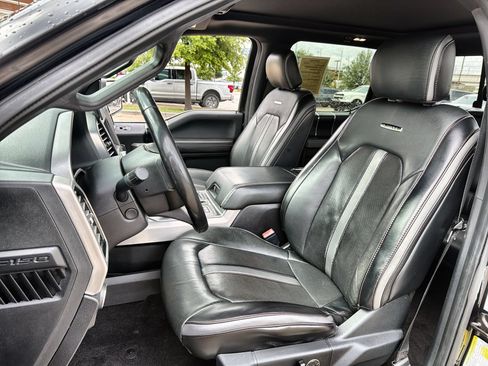 Used 2019 Ford F150 Platinum w/ Equipment Group 701A Luxury AWD/4WD image 11
